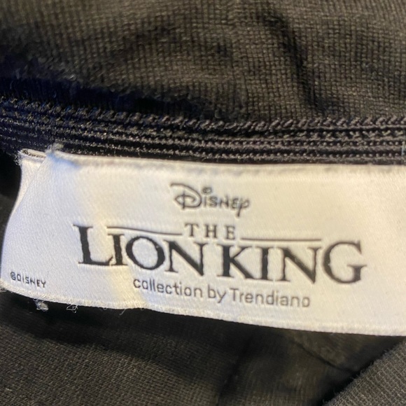 Disney, The Lion King Collection byTrendiana. “ future king.”‎ Size medium - Picture 8 of 16